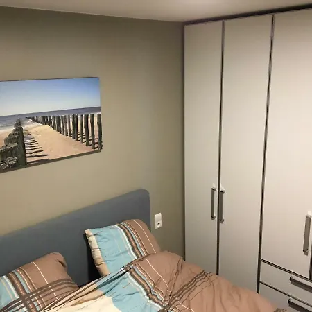 Poolsyde Apartment
